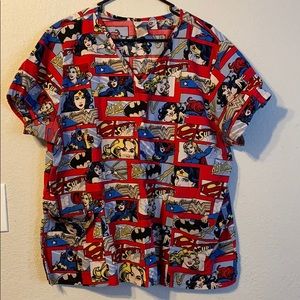 Wonder Woman Scrub Top 2x
